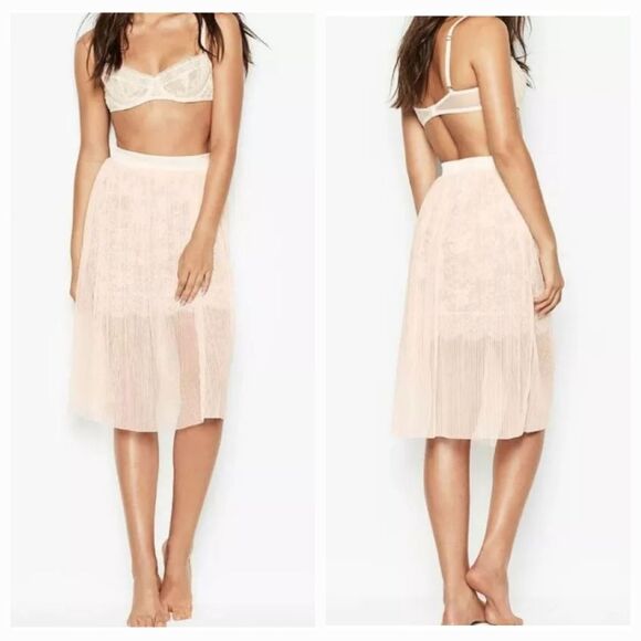 New Victoria's Secret Micro Pleat Sheer Mesh and Lace Skirt in Ballet Pink Small - Picture 1 of 12